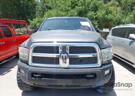 2016 Ram 2500 Tradesman z USA, uszkodzony, nr VIN 3C6UR5CL8GG173661